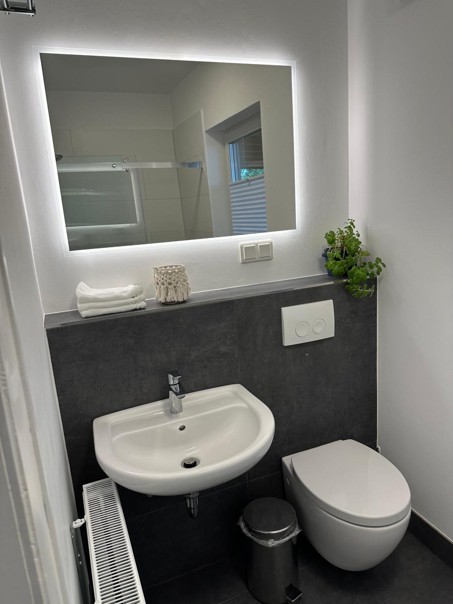 Ruhige, Kleine Unterkunft In Weyhe, Naehe Bremen Ngoại thất bức ảnh